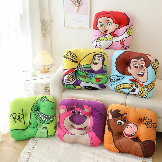 Almofada de Pelúcia Disney - Buzz Lightyear, Jessie, Woody, Rex, Lotso e Bullseye