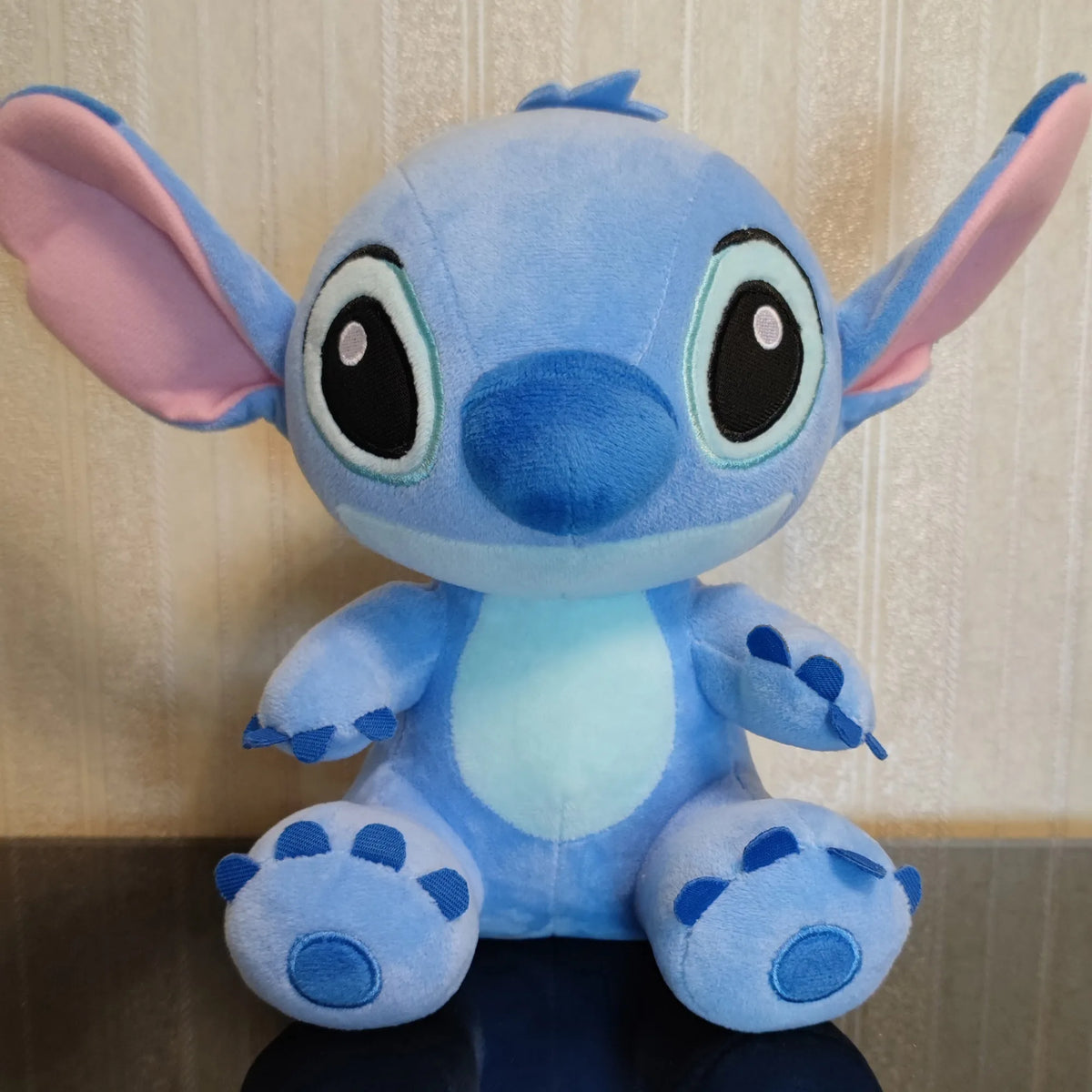 Pelúcia Stitch – Colecionável Oficial Disney
